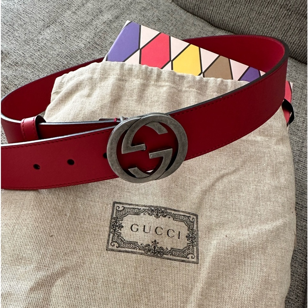 Gucci belt red w.37,